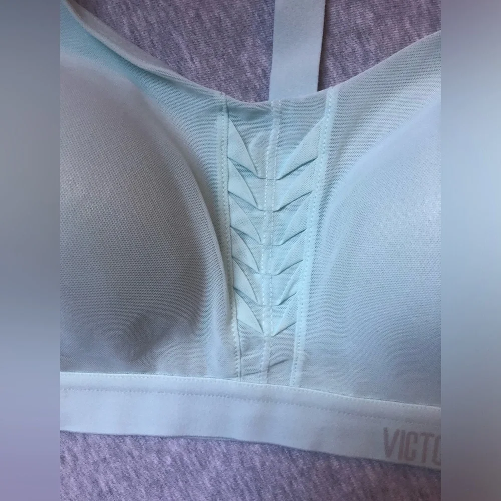 Victorias Secret Sports Bra Blue Victoria Sport Lightweight Wireless Size: 34C